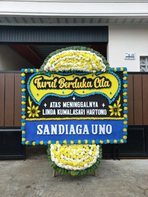 Papan Bunga Duka di Sungai Harapan
